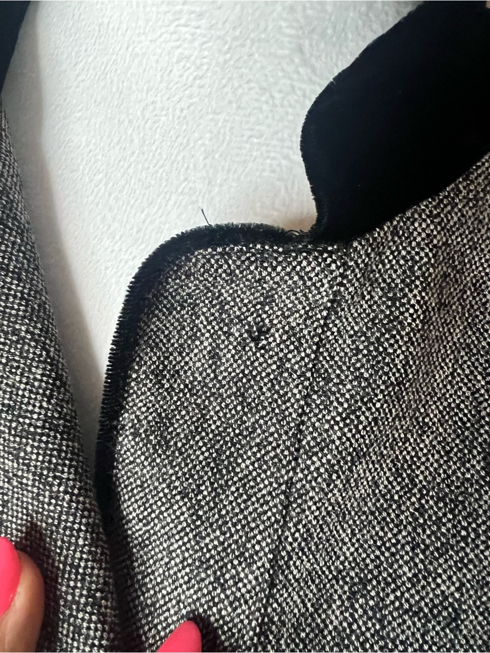 TanJay Gray Tweed Jacket with Black Velvet Trim and Embroidered Front 10P - Picture 5 of 7
